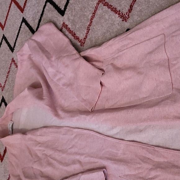 Aritzia Lance Sweater - Picture 4 of 8